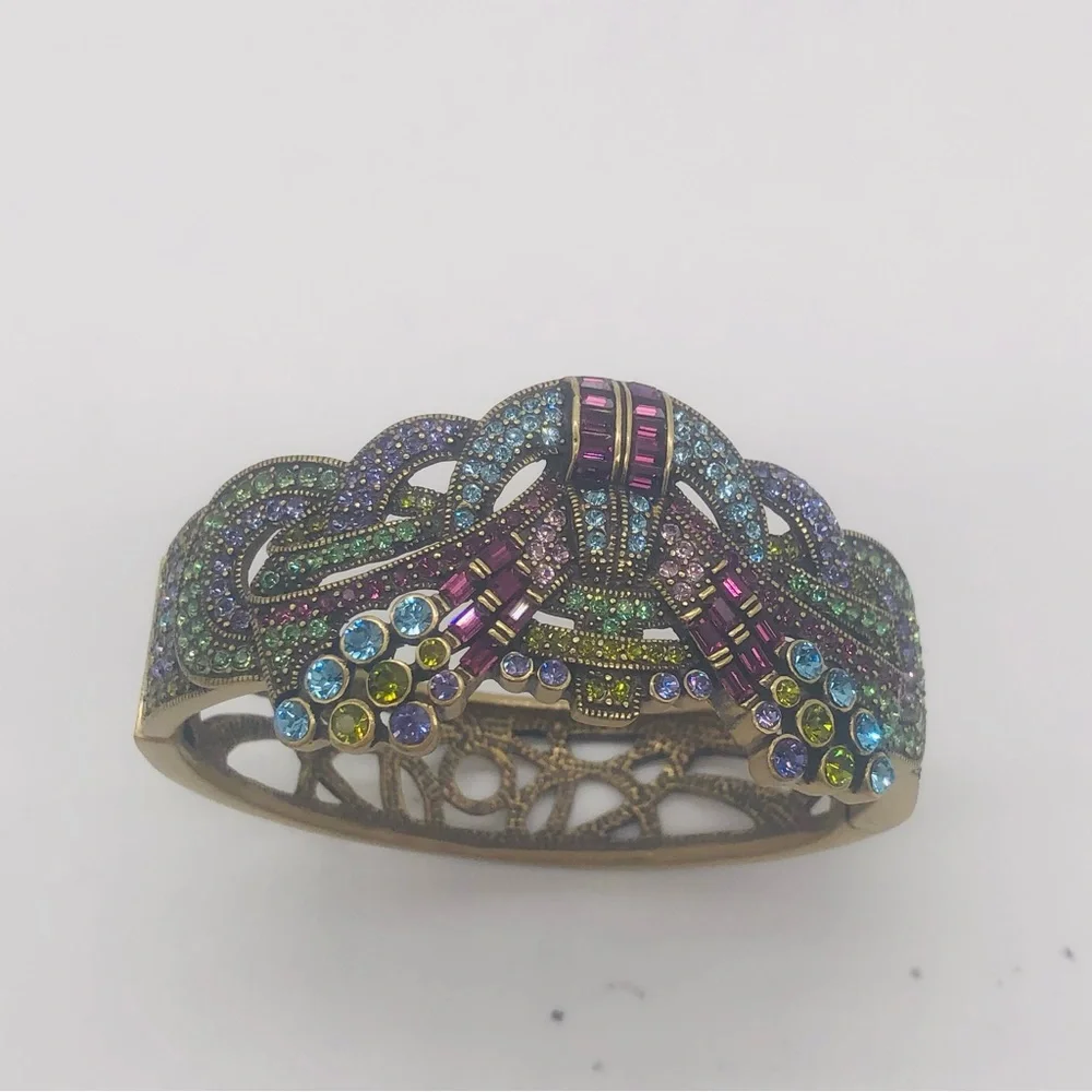 Heidi Daus Swarovski Crystal - Picture 3 of 4